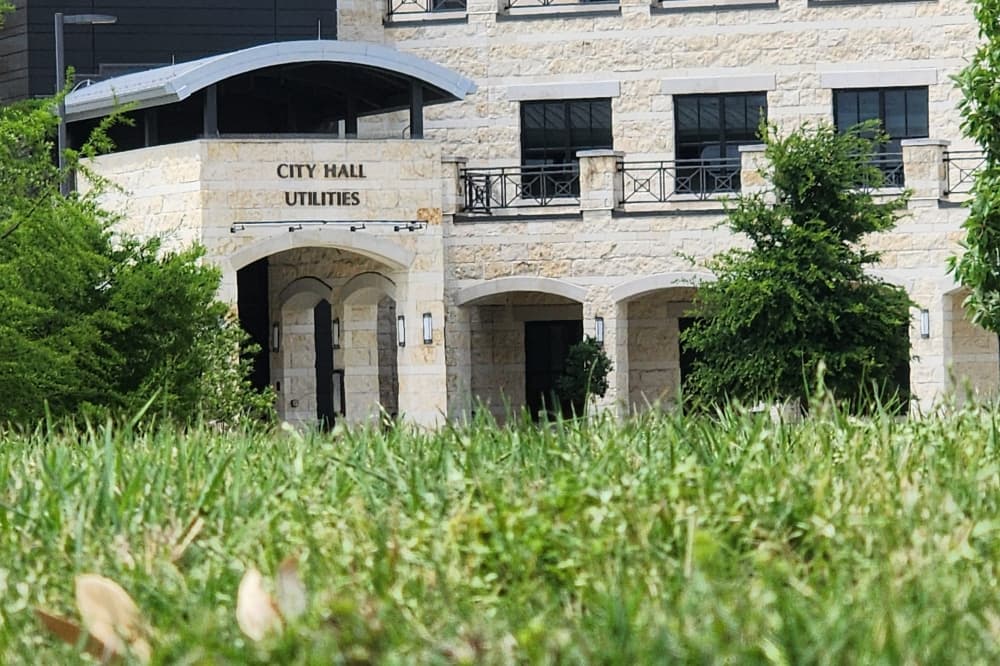 Mowing services contract approved by Boerne City Council