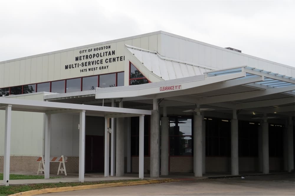 Houston releases list of 140 city facilities in need of backup generators