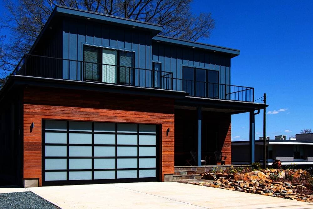Wayne Dalton Sales and Service of Houston: Custom garage doors for every home, business