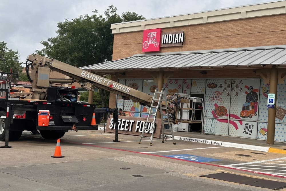Curry Up Now to open mid-June in Flower Mound