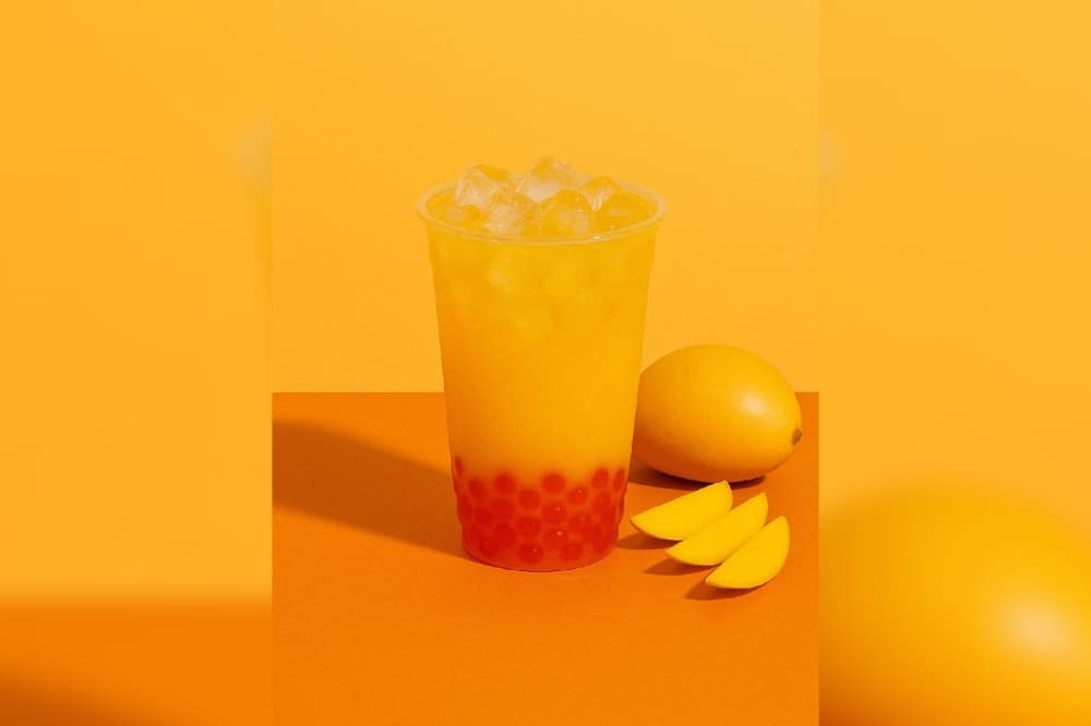 Howdy Boba serving milk and fruit teas near Texas State campus