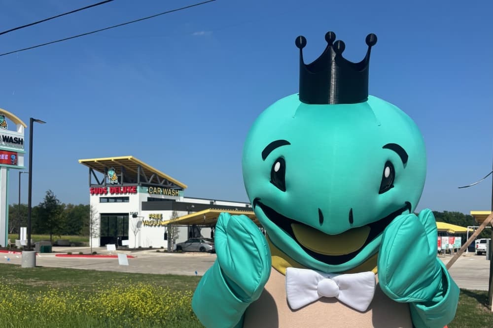 Suds Deluxe now offering car washes, vacuums in Round Rock