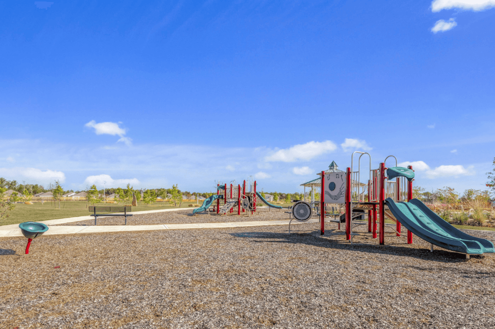New 6-acre park now open within Sweetwater Ridge community