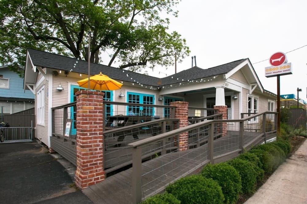 Good Dog Houston serves its final hot dogs at Heights location