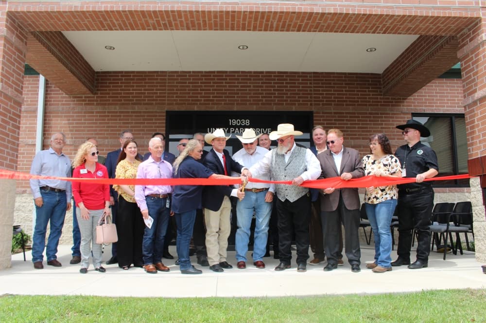 Montgomery County and Sheriff's Office officials held a ribbon cutting at the newly dedicated Sheriff Tommy Gage Magnolia Annex. (Jessica Shorten/Community Impact)