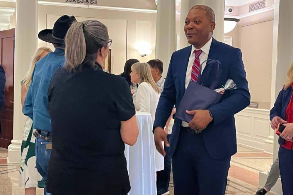Ronell Smith honored in final meeting on Southlake City Council