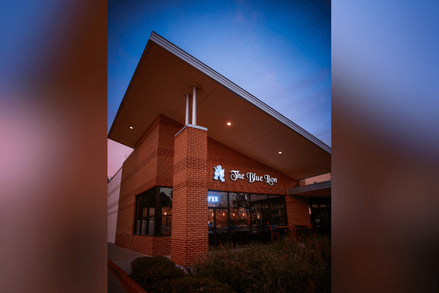 Breakfast by day, bands by night: Blue Lion Pub lights up The Woodlands with food, fun, live entertainment