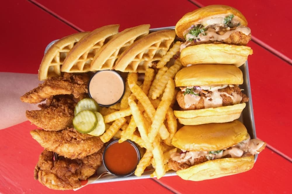 Urban Bird Hot Chicken heads to Sugar Land, begins franchising