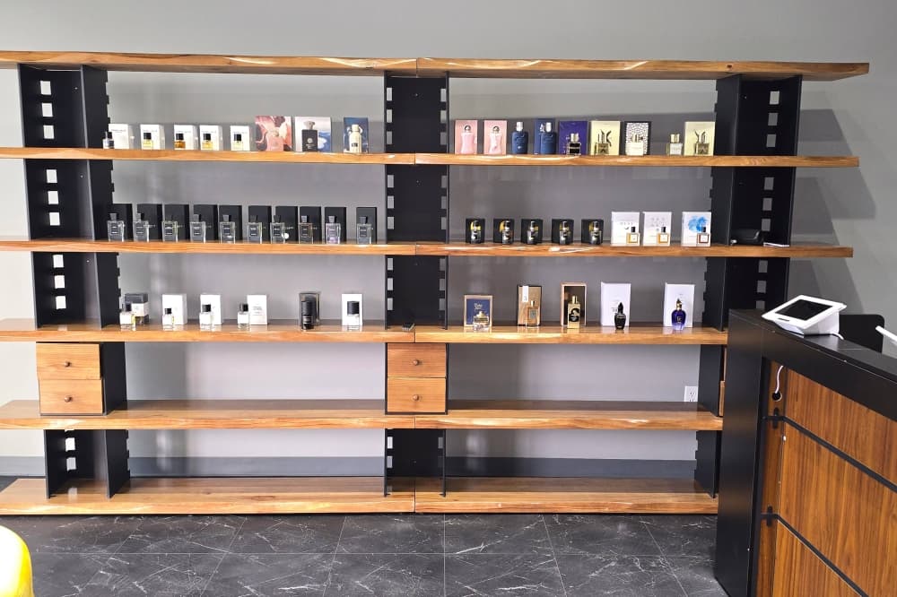 Scents Eternal sells fragrances in Frisco