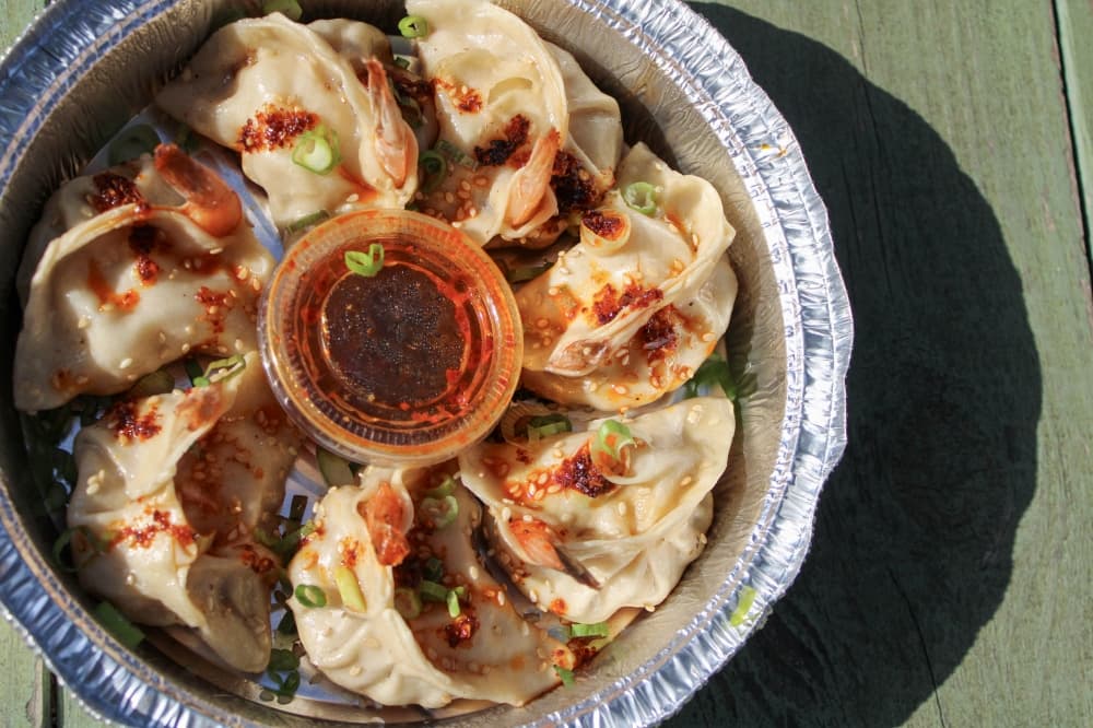 An image of the pork and shrimp dumplings. 