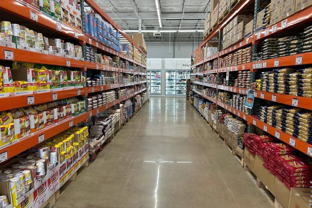 Turkish groceries available at Altin Grocery in Plano
