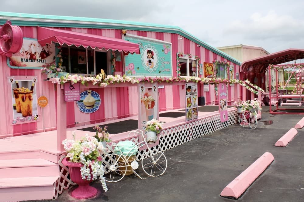 Junie B’s Snowcones serves sweet treats in New Caney 