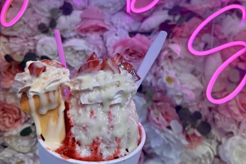 The strawberry cheesecake delight is made with a cheesecake slice, sweet cream, fresh strawberries and whipped cream. (Courtesy Junie B's)