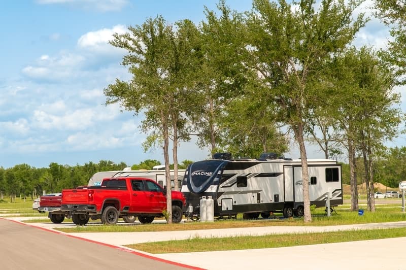 Why travelers are choosing Arroyo Valle RV Resort for their next long-term adventure