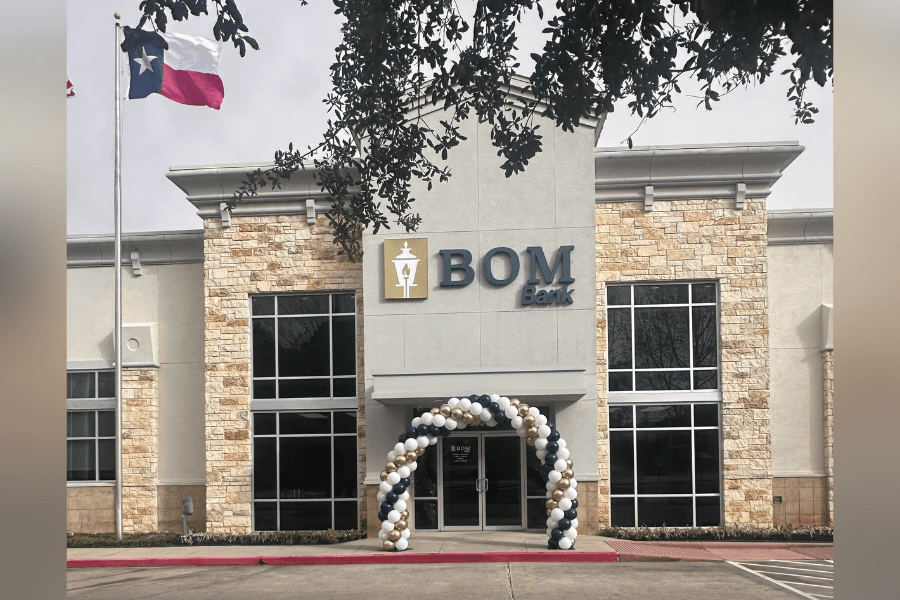 Bom Bank, a community bank that does personal and business banking services in Conroe