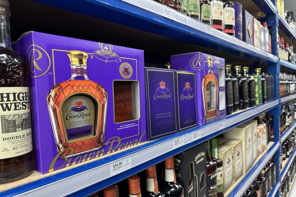 LOL Liquors now open in New Braunfels