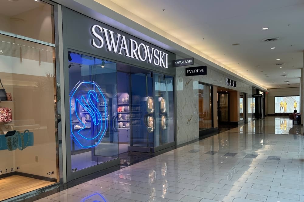Swarovski in The Woodlands Mall to undergo renovations in early 2026