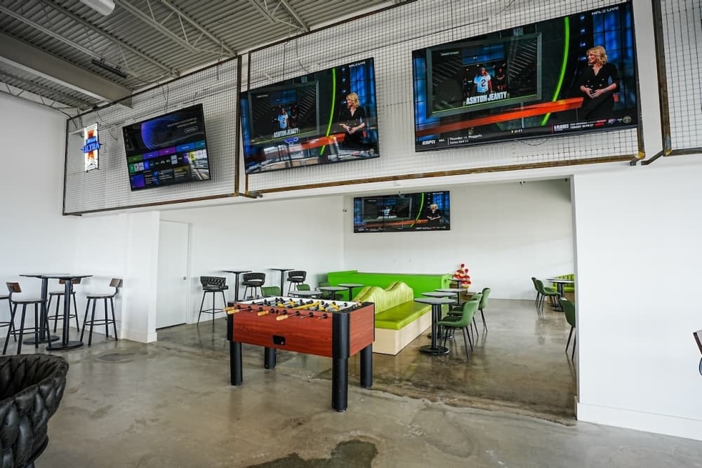 Soccer-themed sports bar La Cabra now open at Sharpstown Center