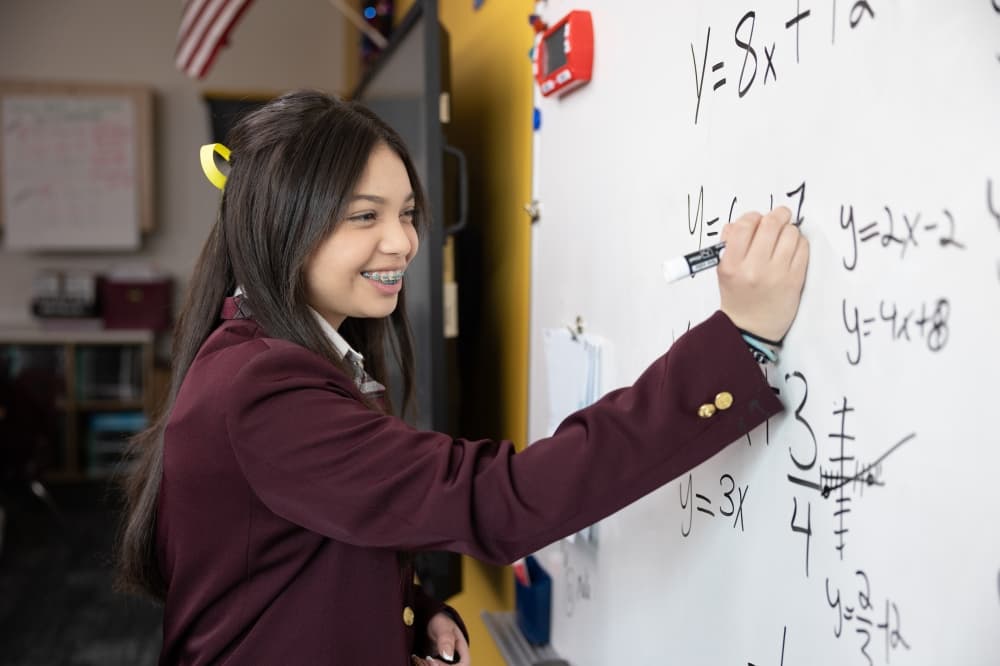 Learn how ILTexas prepares students to lead in 3 languages