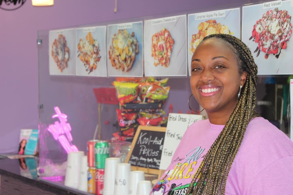 Family-owned SnoDreamz celebrates a sweet year in Missouri City