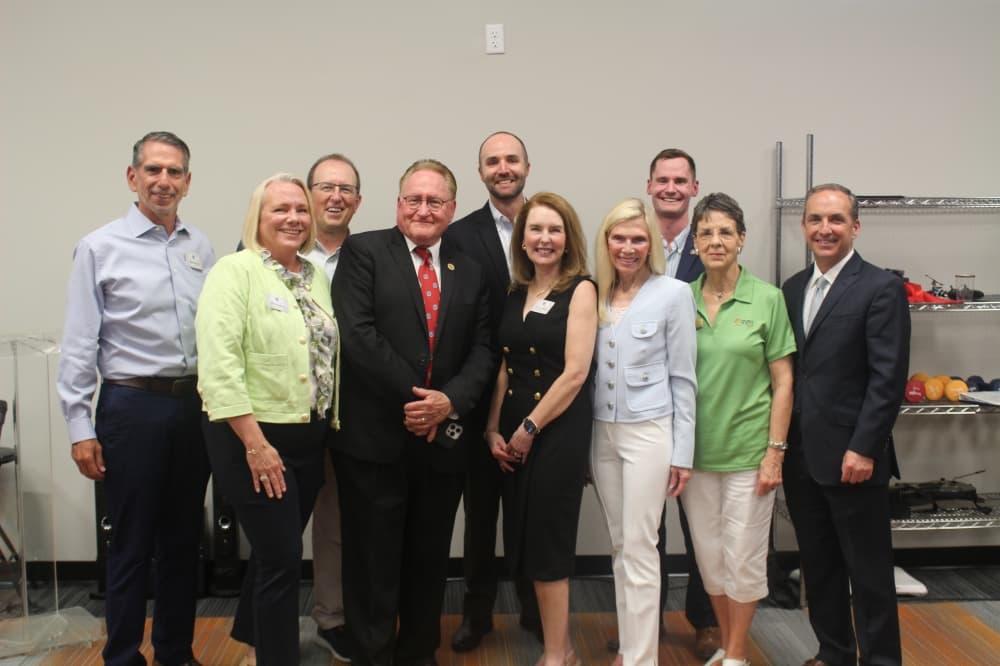 Project Beacon Access Center holds grand opening in Oak Ridge North