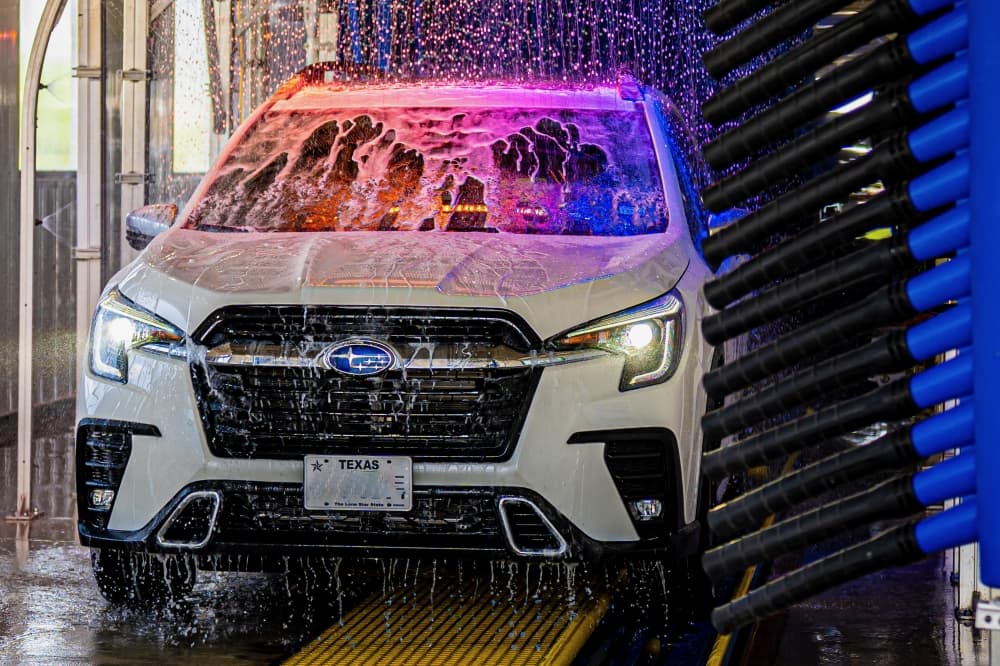 Mint Express Car Wash now cleaning vehicles in Missouri City 