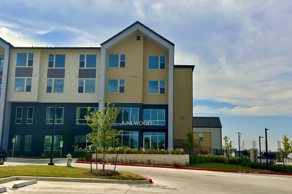 Junewood apartment complex opens near I-35 in Buda