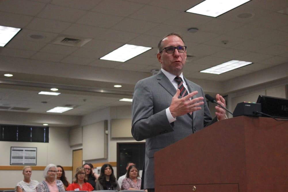 LTISD formally approves Curtis Null as superintendent