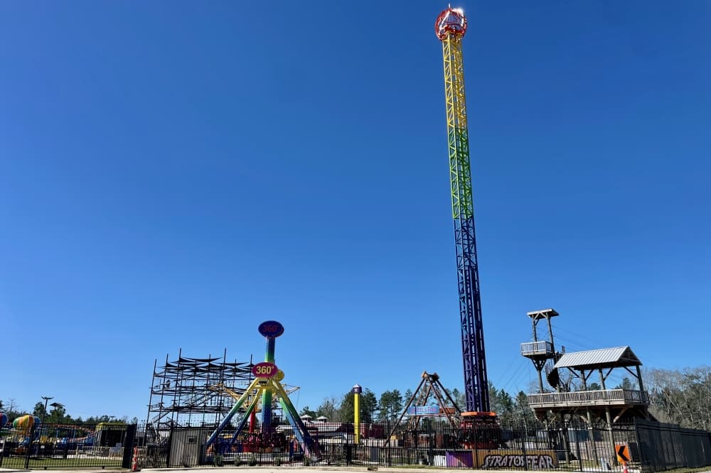 Soak up the sun with these Greater Houston area water parks and pools