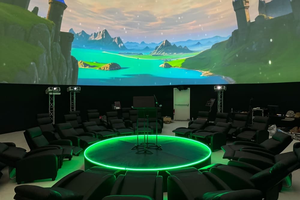 New immersive performance venue opens in southeast Austin