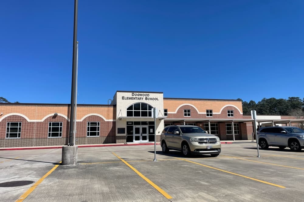 Dogwood Elementary exterior