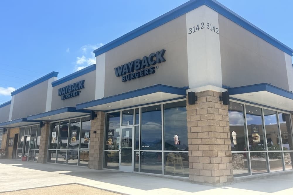 Wayback Burgers closes in Universal City