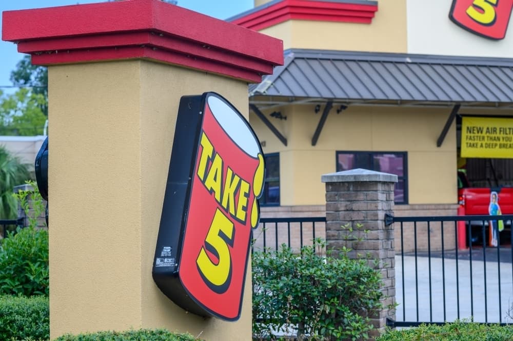 Take 5 Oil Change coming to Wonder World Drive