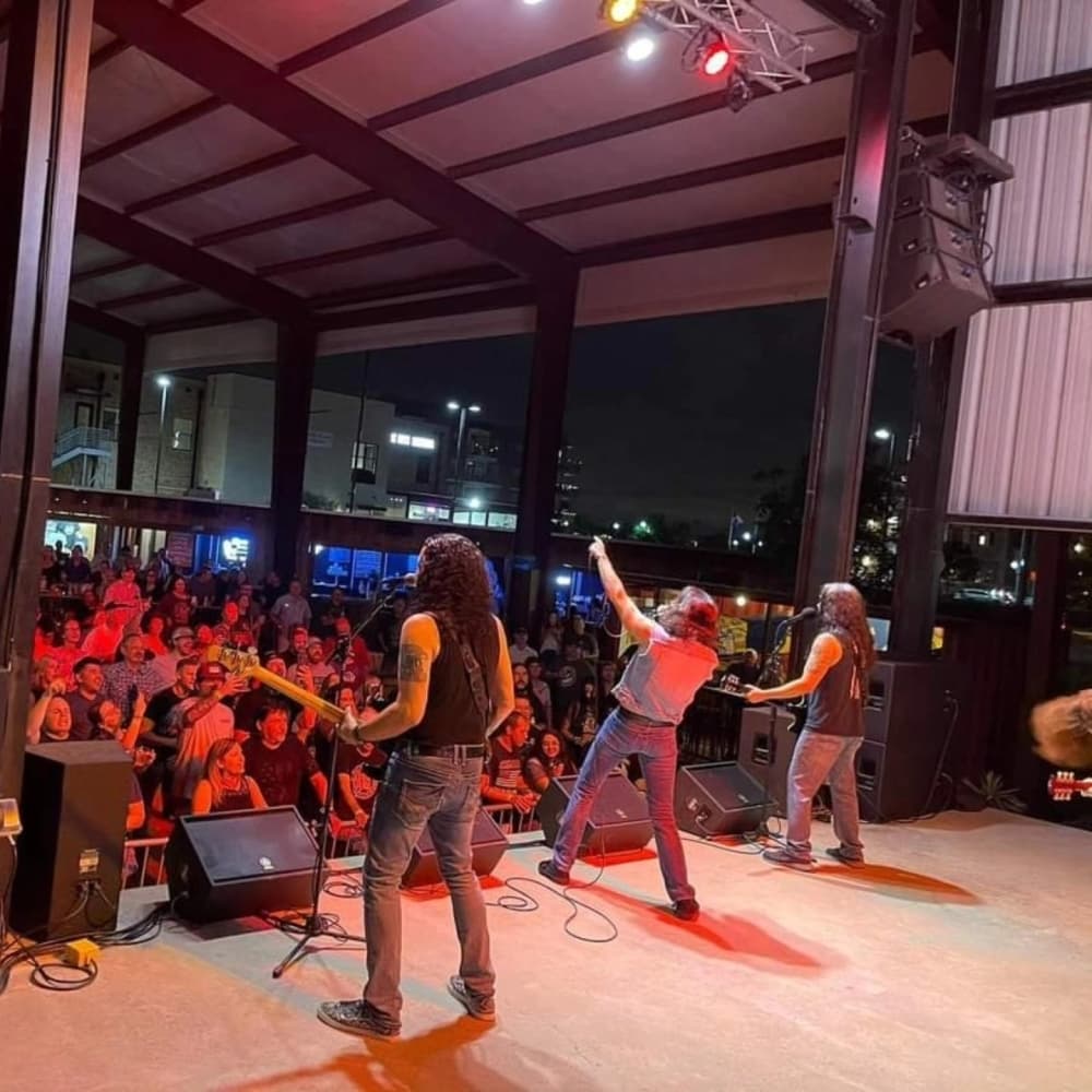 Keller Tavern owners acquire Chop Shop Live in Roanoke