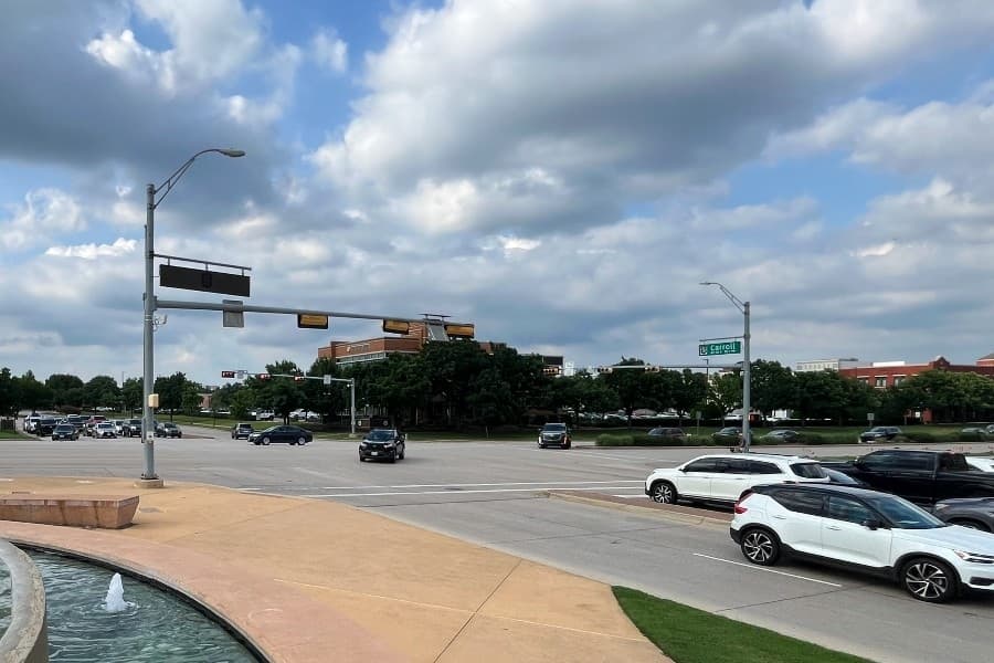 Southlake approves $1M project to add turn lanes along North Carroll Avenue