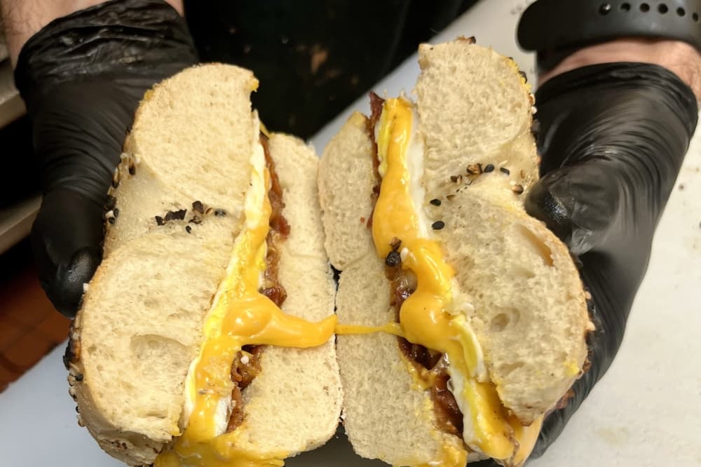 bagel sandwich 