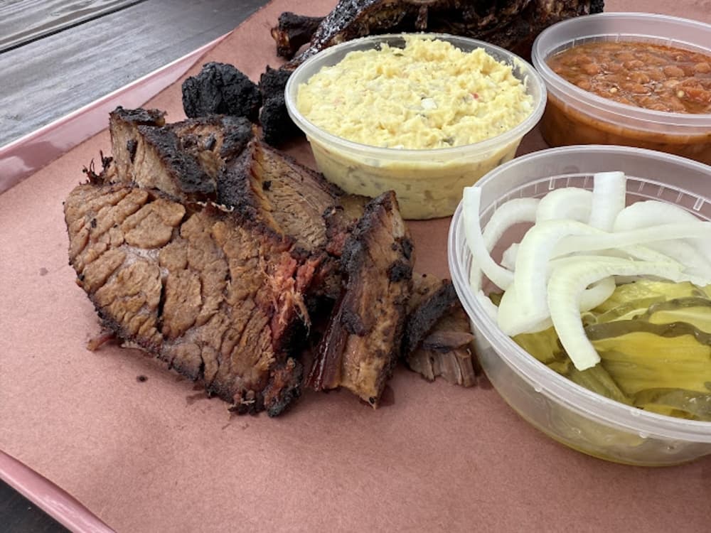 Chef's Oldtime BBQ brings smoked flavors to Round Rock community