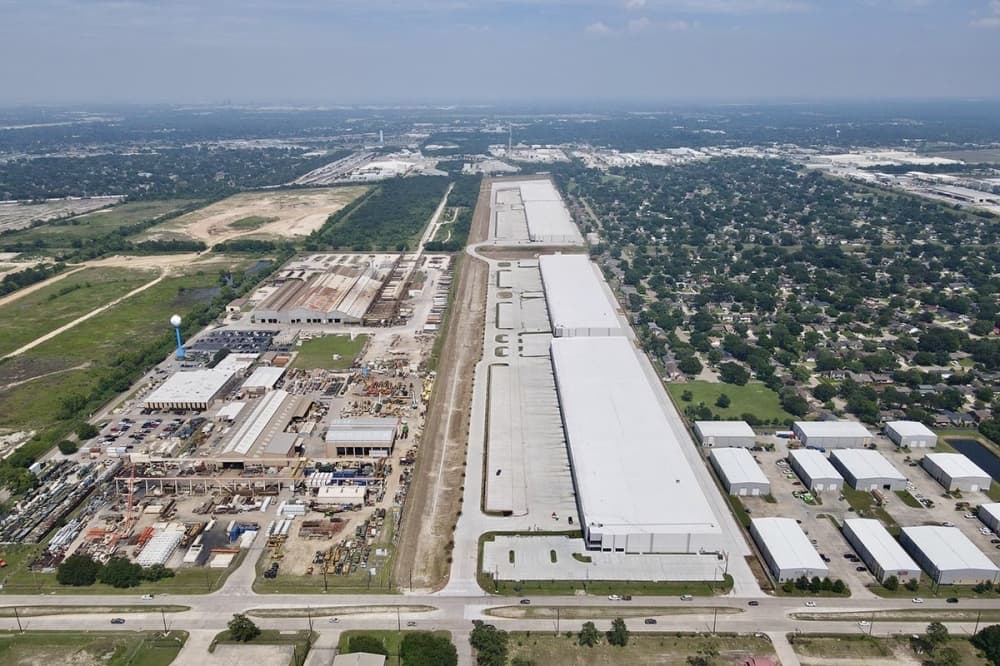 Foxconn purchases 1M-square-foot industrial park in Cy-Fair