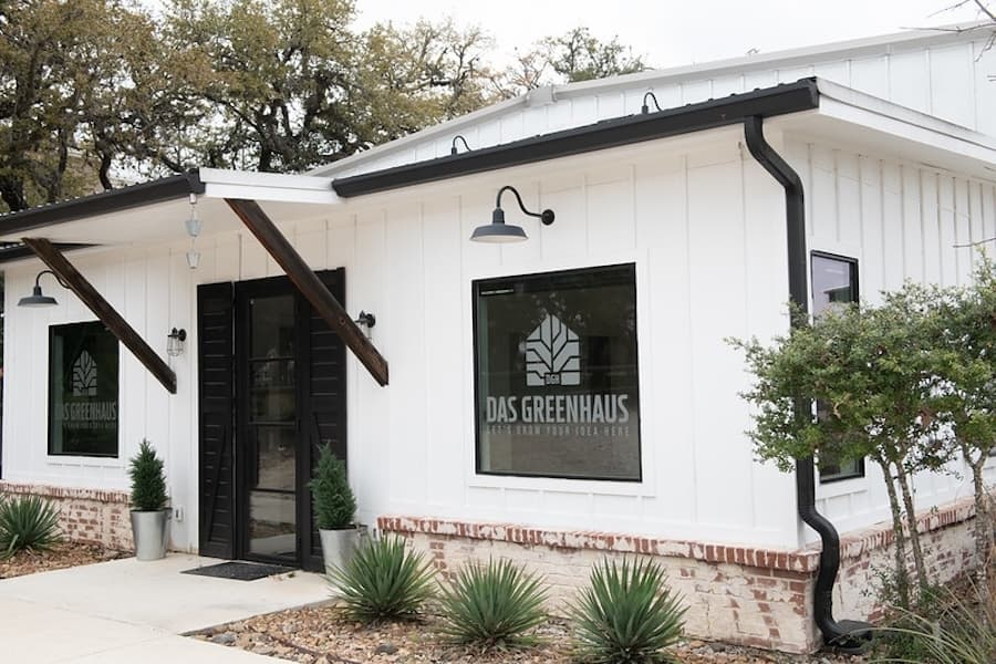 Das GreenHaus welcomes new leadership