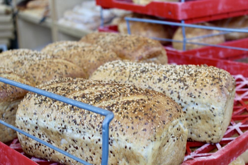 Artisan Bread Gallery serves European sesame seed bread. (Jovanna Aguilar/Community Impact)