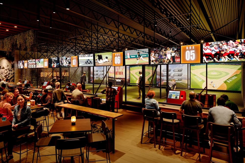 Baseball-themed entertainment venue Batbox set to open first US location in Addison