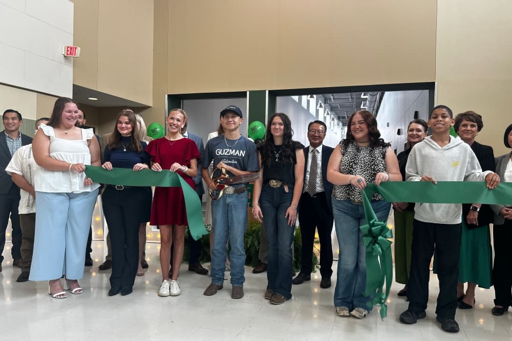 Taylor ISD marks completion of high school CTE upgrades funded by bond, $1M Samsung donation
