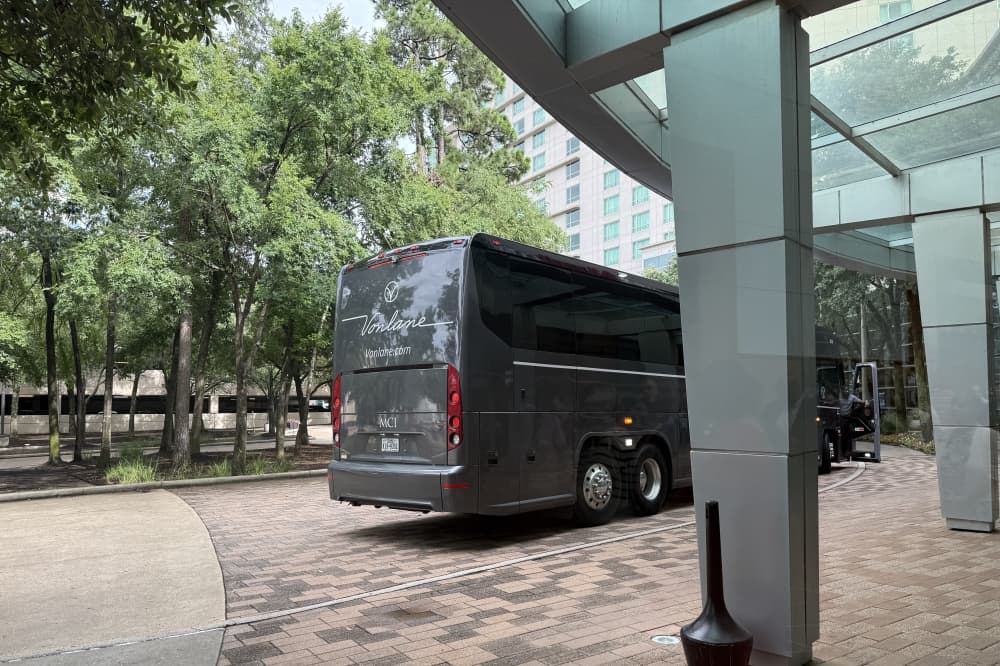 Vonlane launches daily luxury coach service between The Woodlands, Dallas