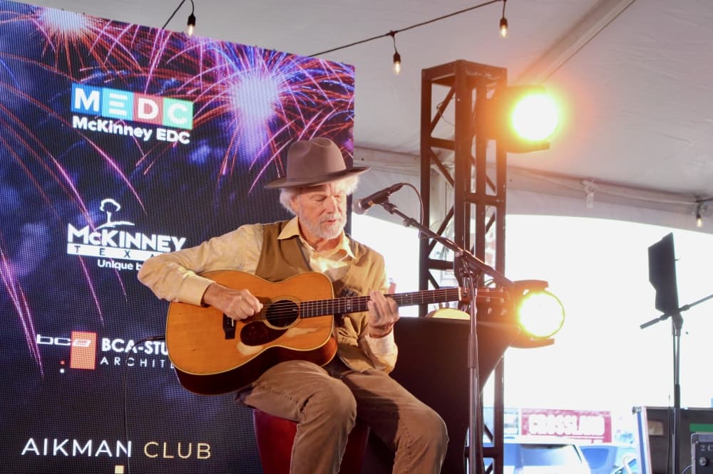 Robert Earl Keen