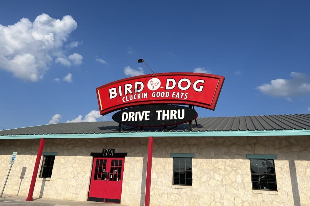 Bird Dog opens in San Marcos, offering comfort food
