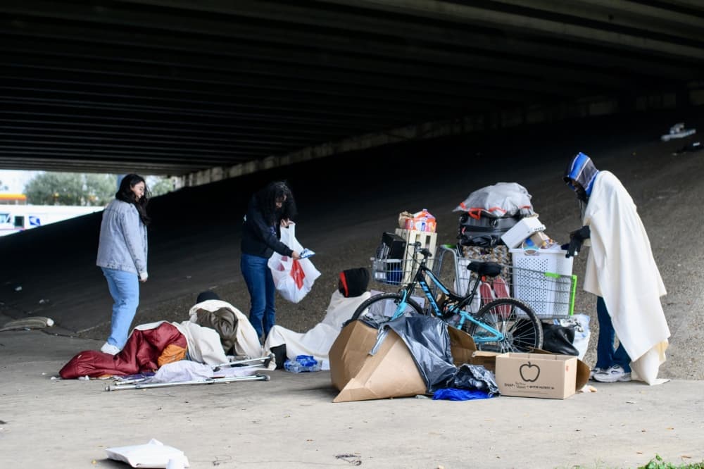 Houston officially purchases location for new homeless hub
