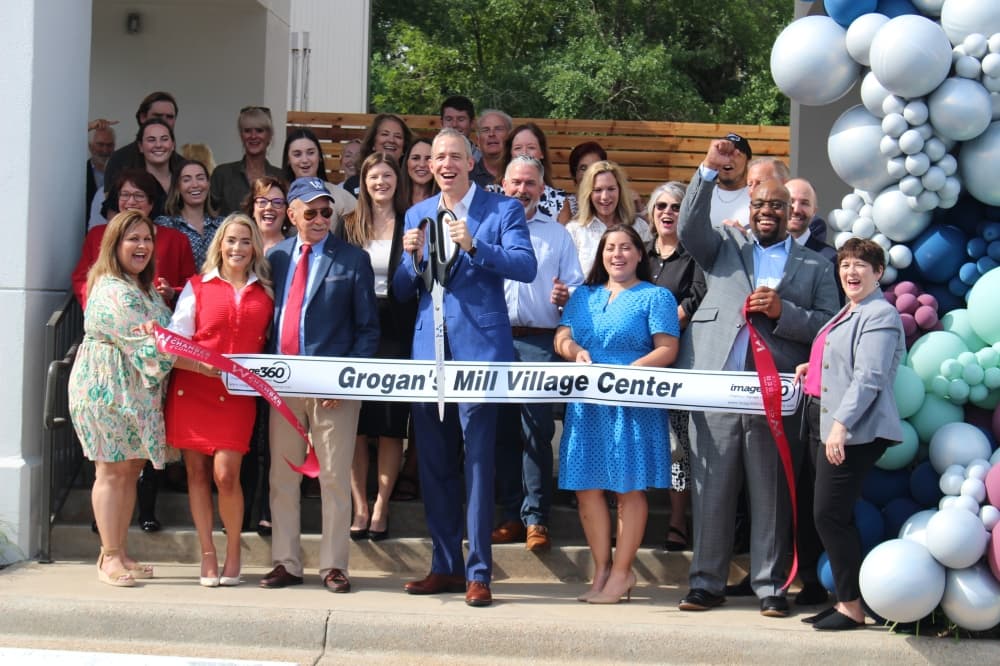 Howard Hughes unveils redeveloped retail space at Grogans Mill Village Center