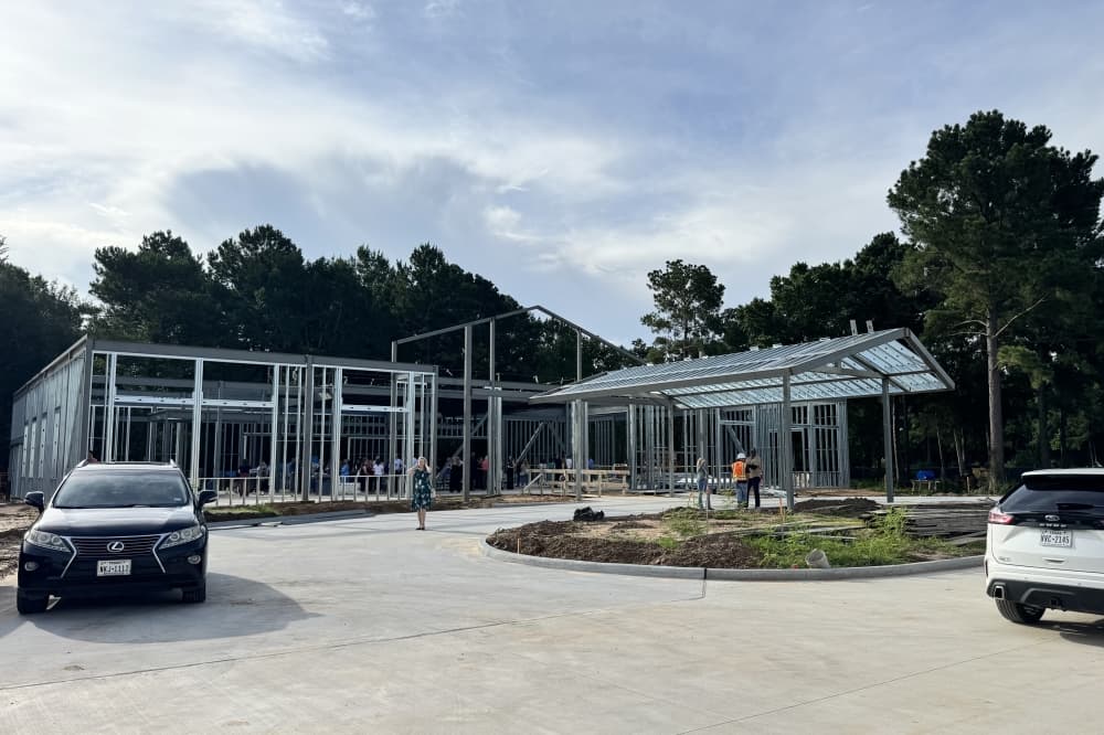 The completion is slated for late November, with the office move-in scheduled for January 2026. (Nichaela Shaheen/Community Impact)