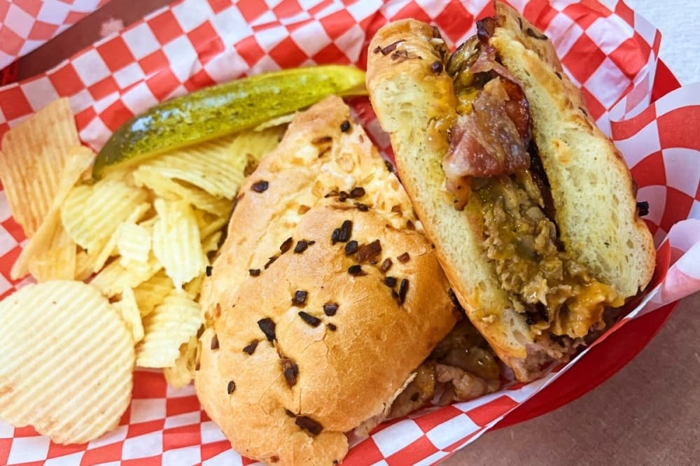 Weinberger's Deli announces plan to expand Grapevine location