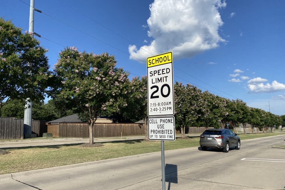 Council approves removal of Highland Village Elementary school zones